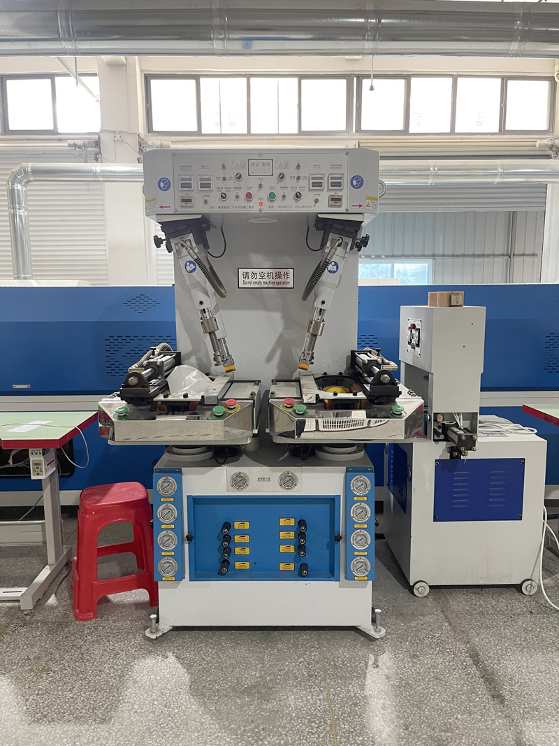 DINGMAO Jinjiang Footwear Physical Testing Laboratory