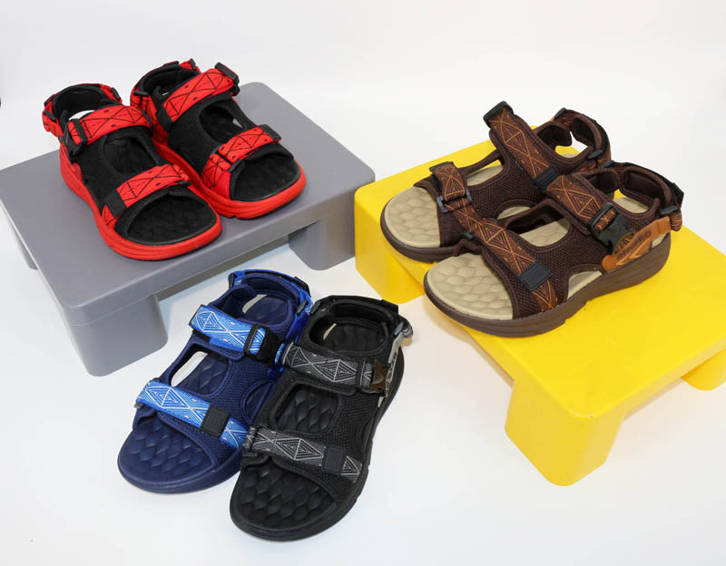 DL-250512 - Jinjiang Dingmao Shoes Co., Ltd.
